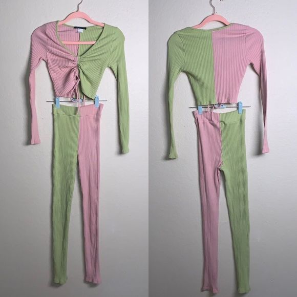 One by One Watermelon Colorblock leggings & crop top set - Medium - Picture 1 of 5
